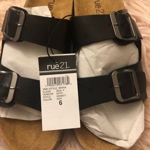 Double strap buckled sandals